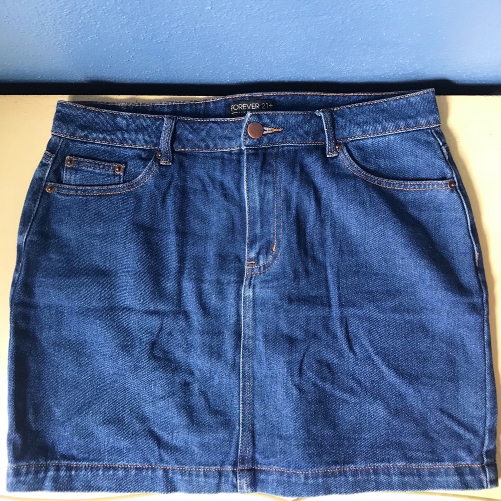 Denim skirt